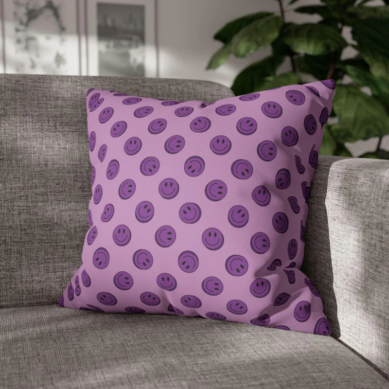 VIKAMA Lila Smile-Kissenbezug  – Home Decor Emoji Bewertung und Preis